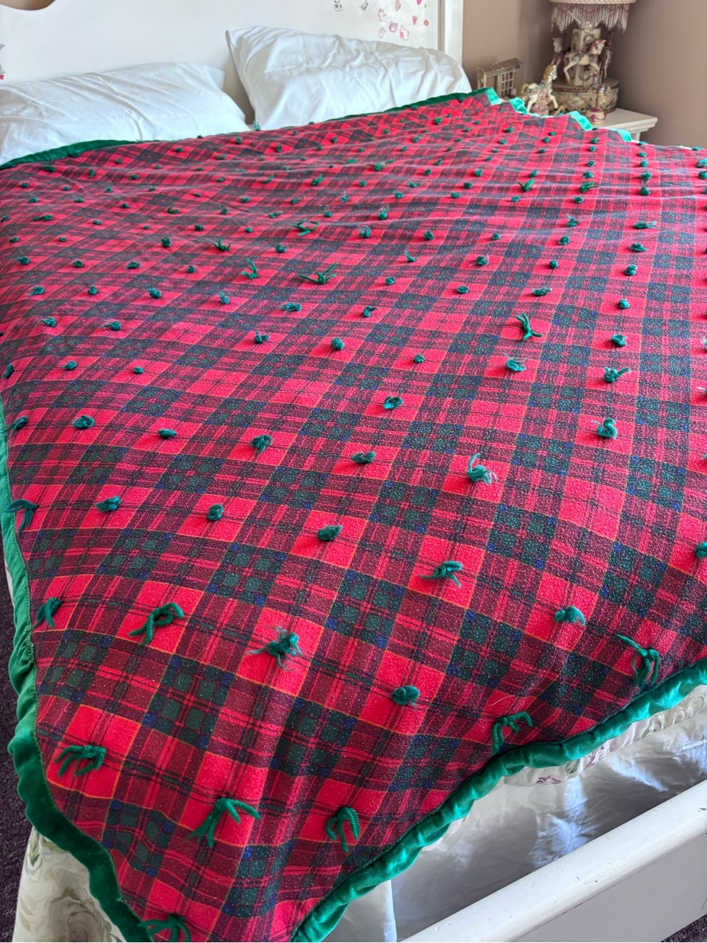 Holiday Plaid Red & Green Tufted Throw Blanket - Quilt Hand Made 56x60